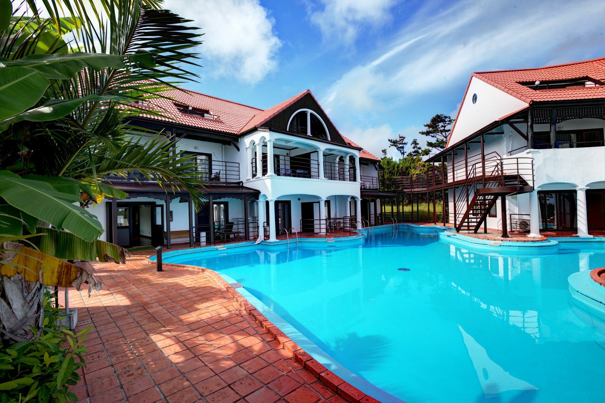 The Pool Resort Villa Ichigoichie Onna Bagian luar foto