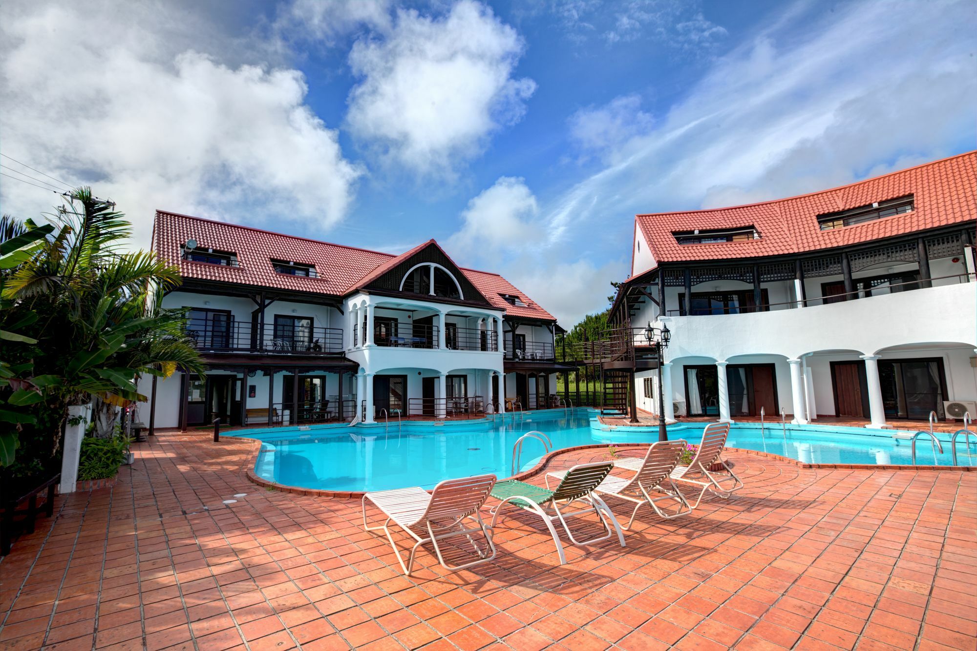The Pool Resort Villa Ichigoichie Onna Bagian luar foto
